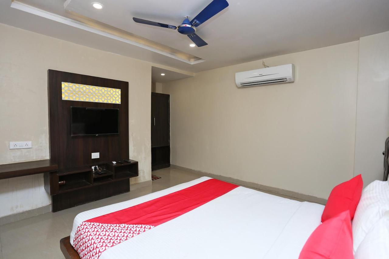 Hotel Oyo Flagship 43897 Redstone Gwalijar Zewnętrze zdjęcie